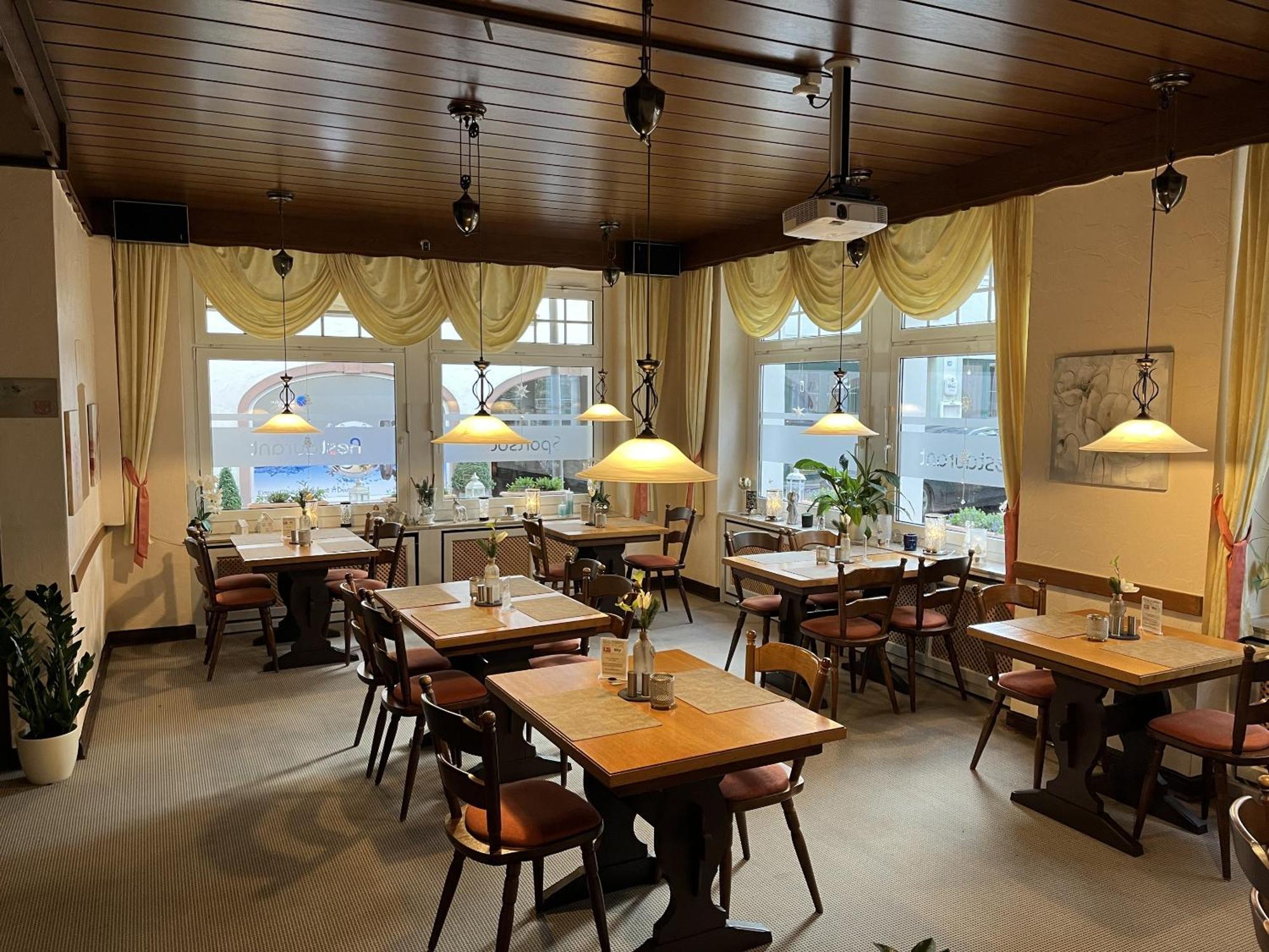 Hotel Restaurant Zumbusch Bad Bertrich Zewnętrze zdjęcie