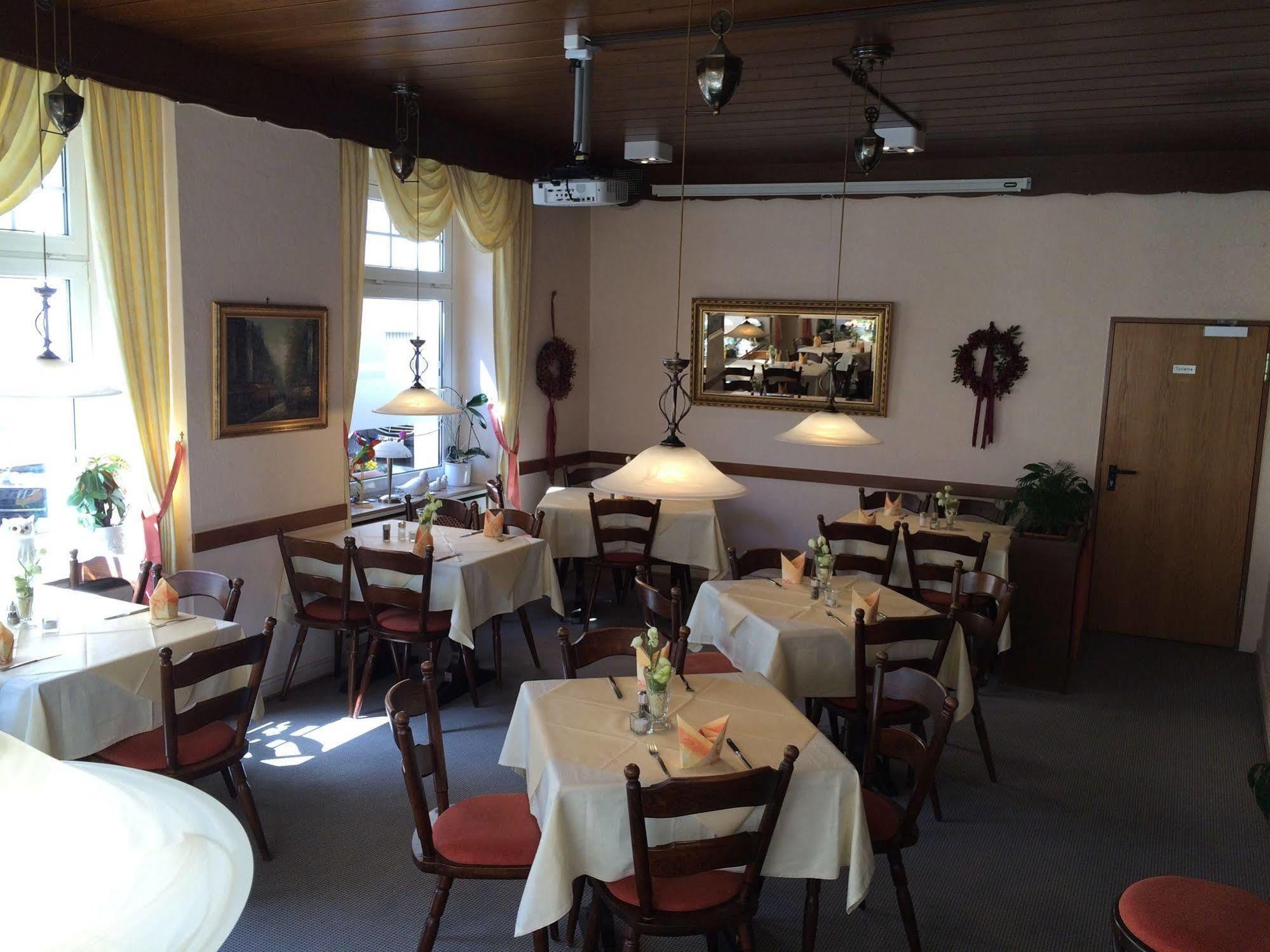 Hotel Restaurant Zumbusch Bad Bertrich Zewnętrze zdjęcie